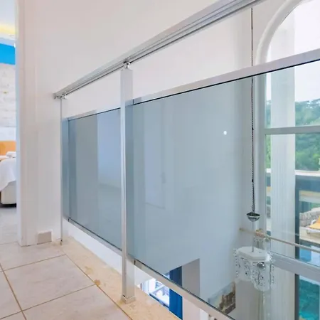 Oludeniz 4 Bedroom Luxury Villa