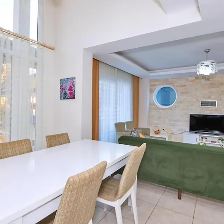 Oludeniz 4 Bedroom Luxury * Fethiye