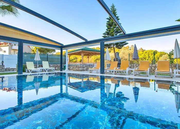 Oludeniz 4 Bedroom Luxury Вилла *