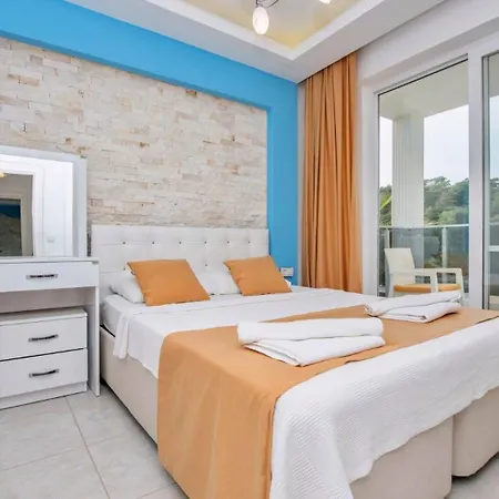 Oludeniz 4 Bedroom Luxury 别墅