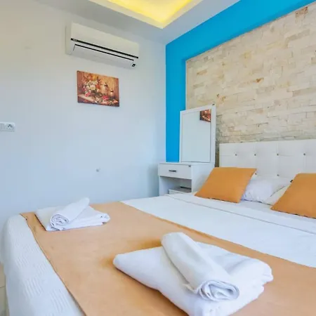 Oludeniz 4 Bedroom Luxury 别墅