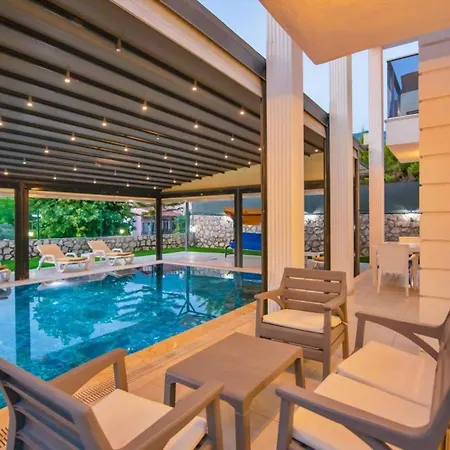 别墅 Oludeniz 4 Bedroom Luxury *