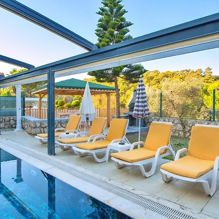 Oludeniz 4 Bedroom Luxury *