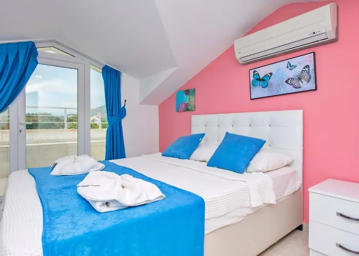 Oludeniz 4 Bedroom Luxury *