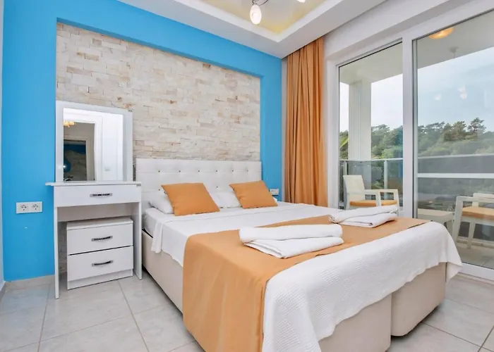 Oludeniz 4 Bedroom Luxury فيلة