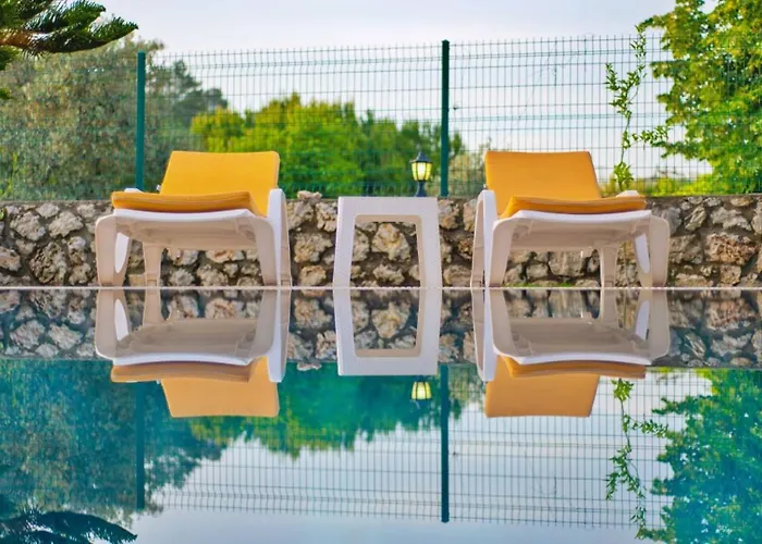 Villa Oludeniz 4 Bedroom Luxury *